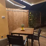 Pensión Bamboo 3*